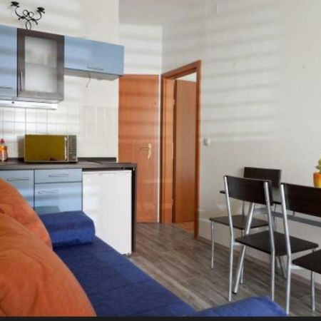 Vega Apartments Podgora Eksteriør billede