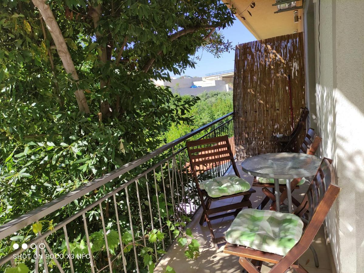 Vega Apartments Podgora Eksteriør billede